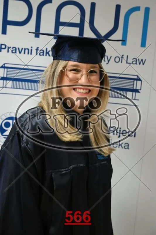14:00 7 - FotoKurti