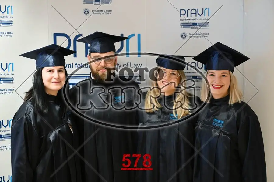 14:00 7 - FotoKurti