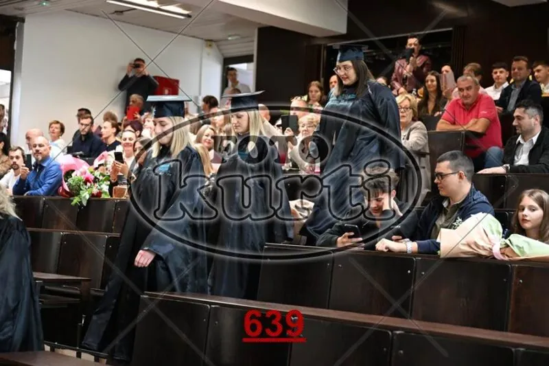 14:00 8 - FotoKurti