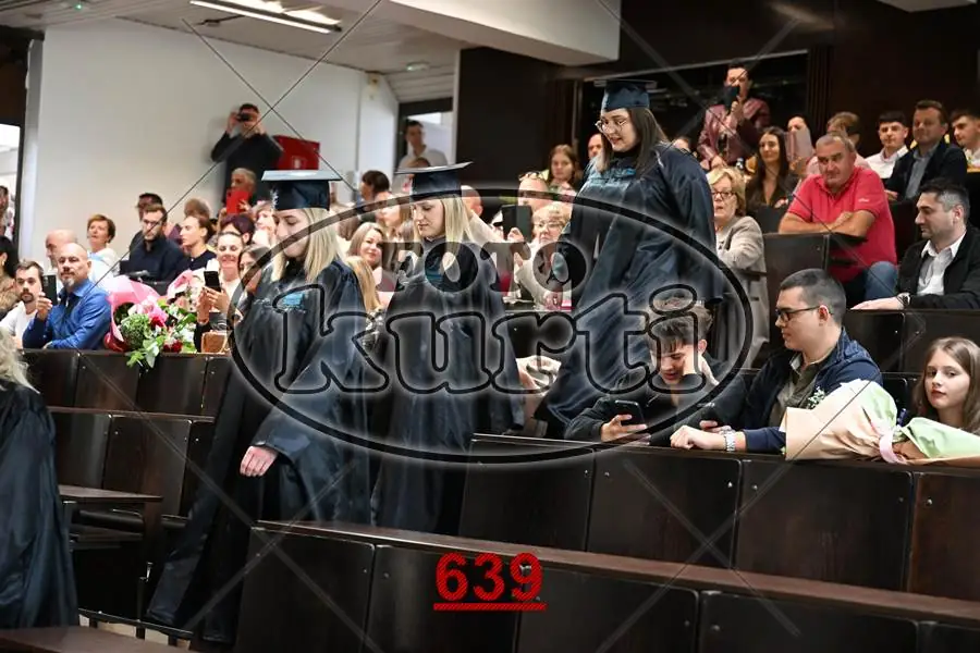 14:00 8 - FotoKurti