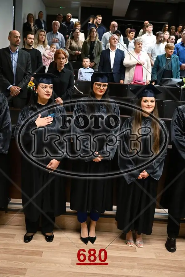 14:00 1 - FotoKurti