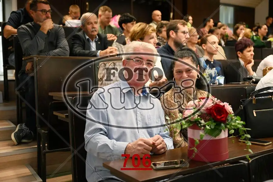 14:00 3 - FotoKurti
