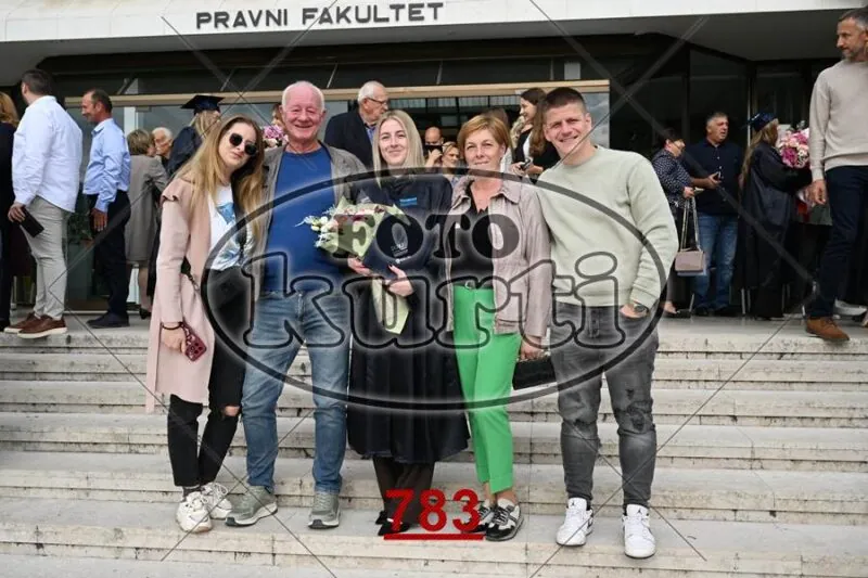 14:00 8 - FotoKurti