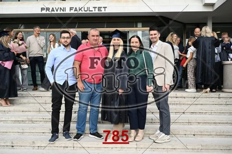 14:00 10 - FotoKurti