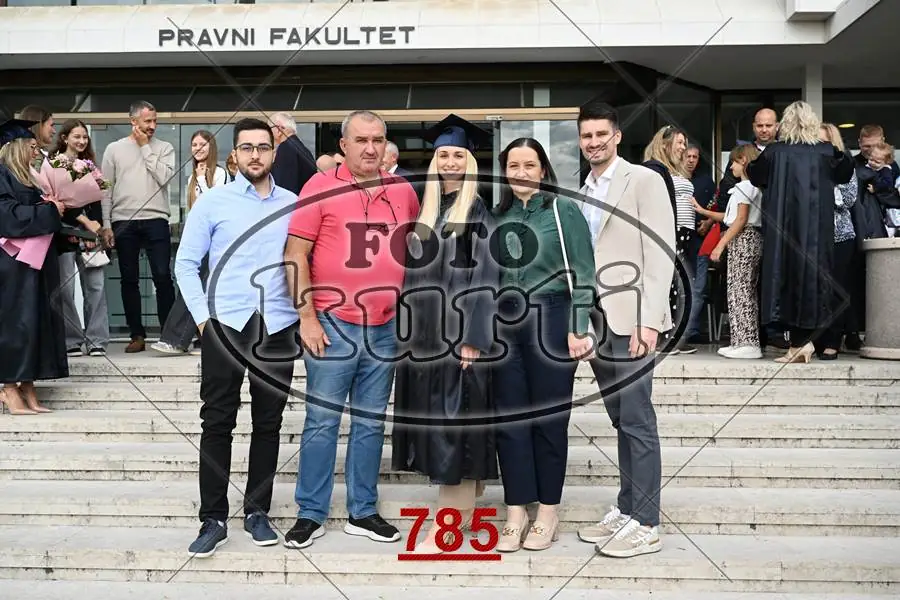 14:00 10 - FotoKurti