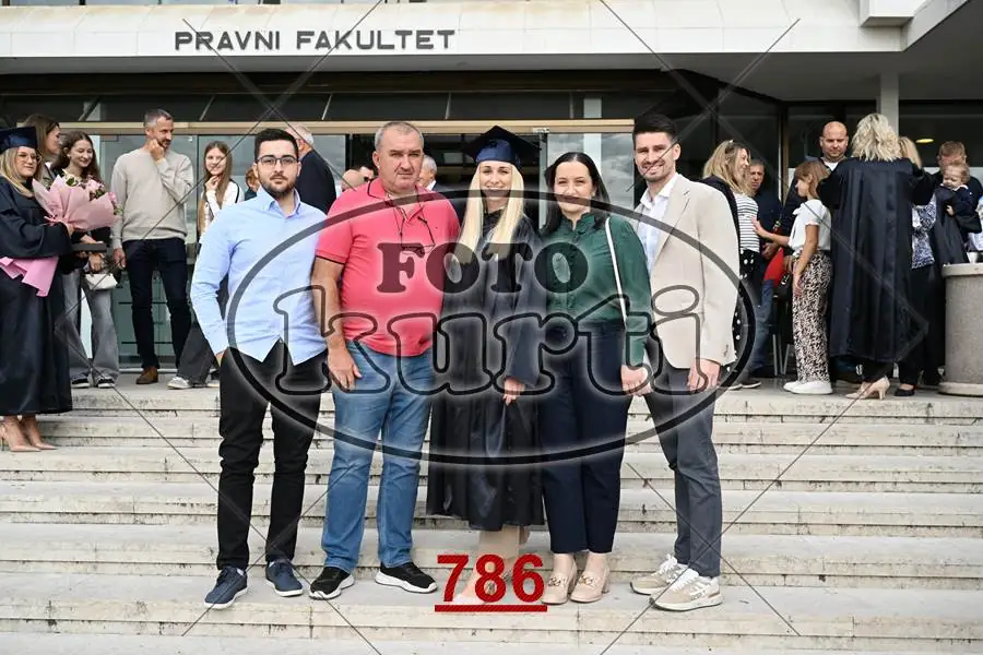 14:00 11 - FotoKurti