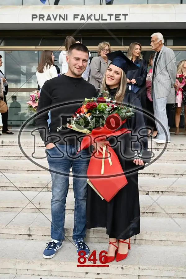 14:00 11 - FotoKurti