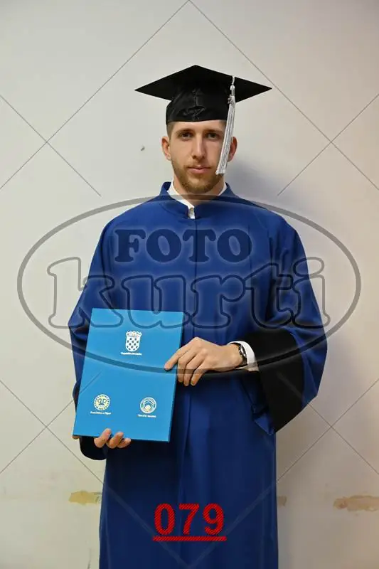 09:00h 7 - FotoKurti