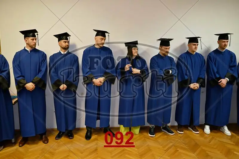09:00h 8 - FotoKurti