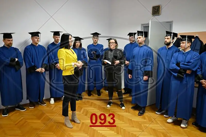 09:00h 9 - FotoKurti