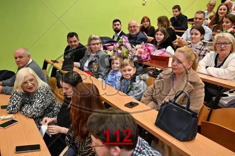 09:00h 4 - FotoKurti