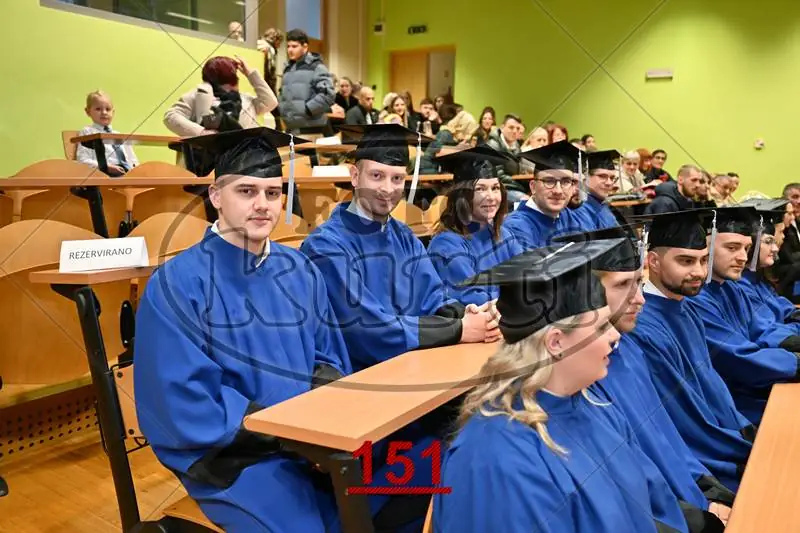 09:00h 7 - FotoKurti