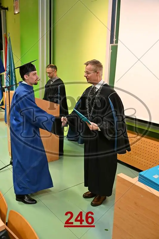 09:00h 6 - FotoKurti