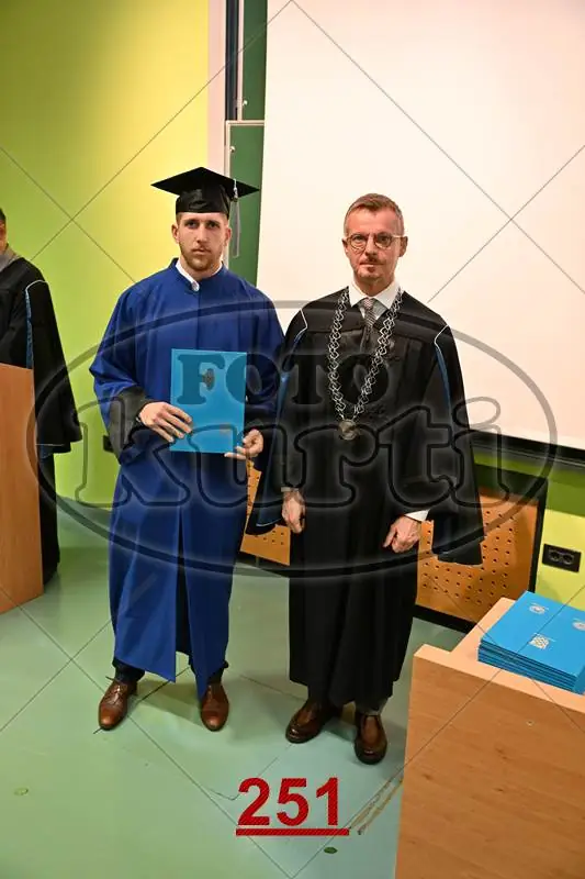 09:00h 11 - FotoKurti