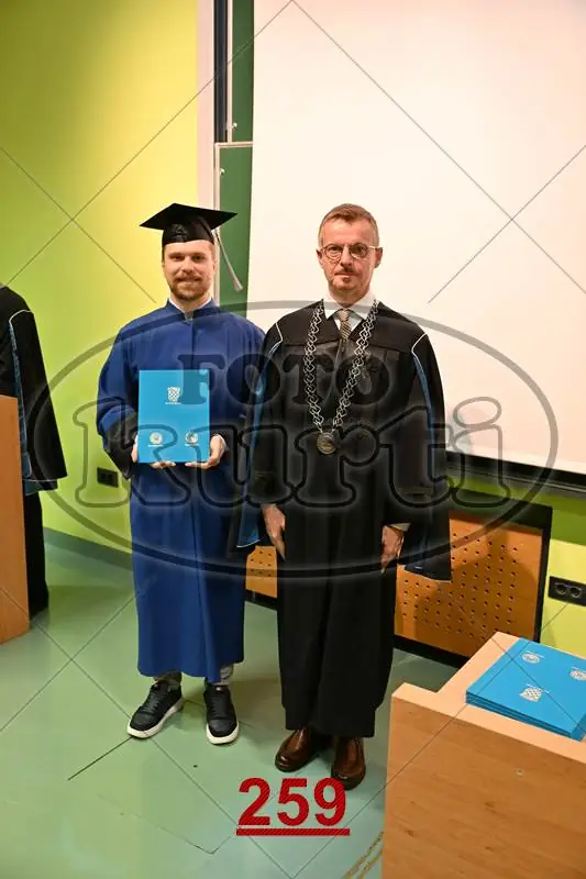 09:00h 7 - FotoKurti