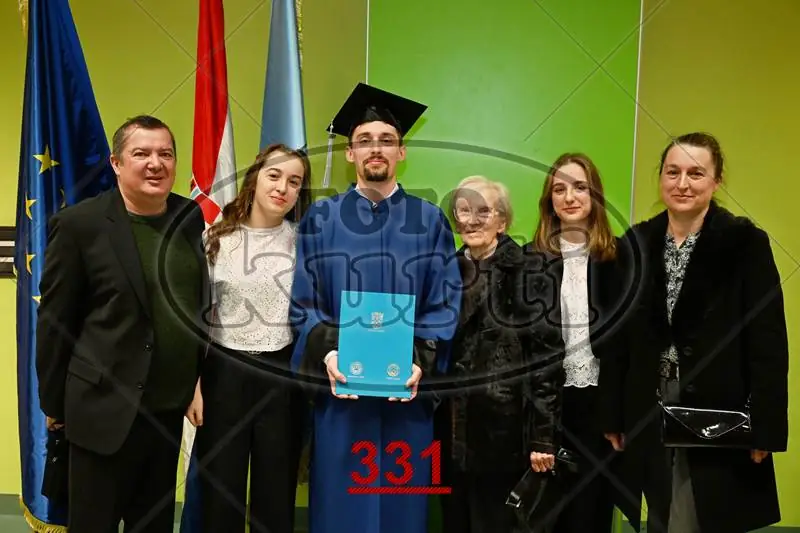 09:00h 7 - FotoKurti