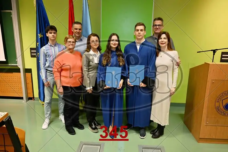 09:00h 9 - FotoKurti
