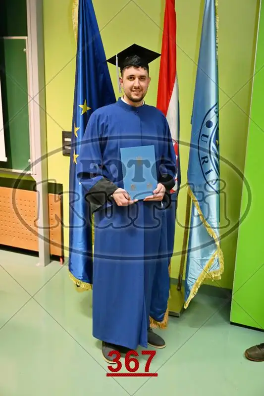 09:00h 7 - FotoKurti