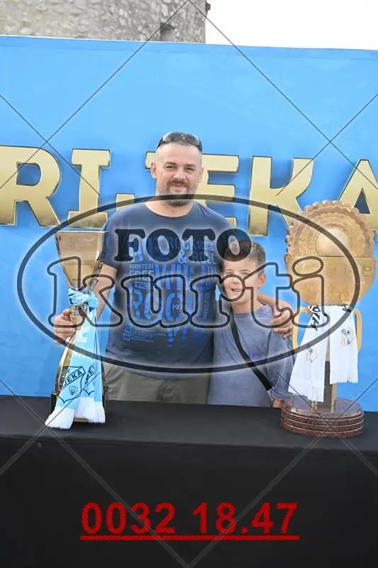 01. Pehari 8 - FotoKurti