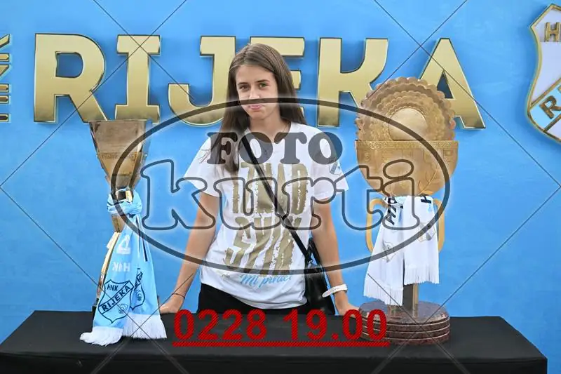 01. Pehari 12 - FotoKurti