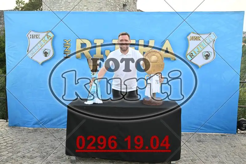 01. Pehari 8 - FotoKurti