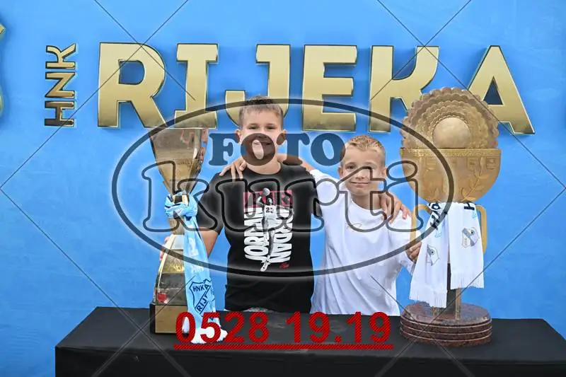 01. Pehari 12 - FotoKurti