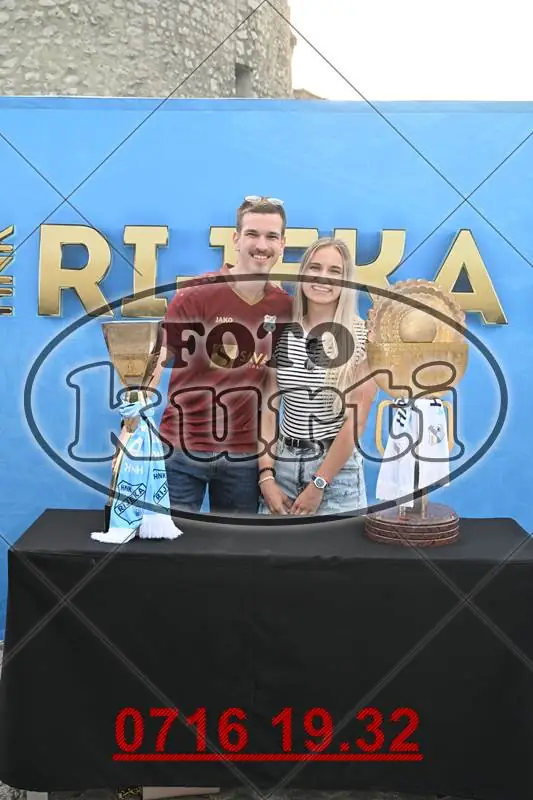 01. Pehari 8 - FotoKurti