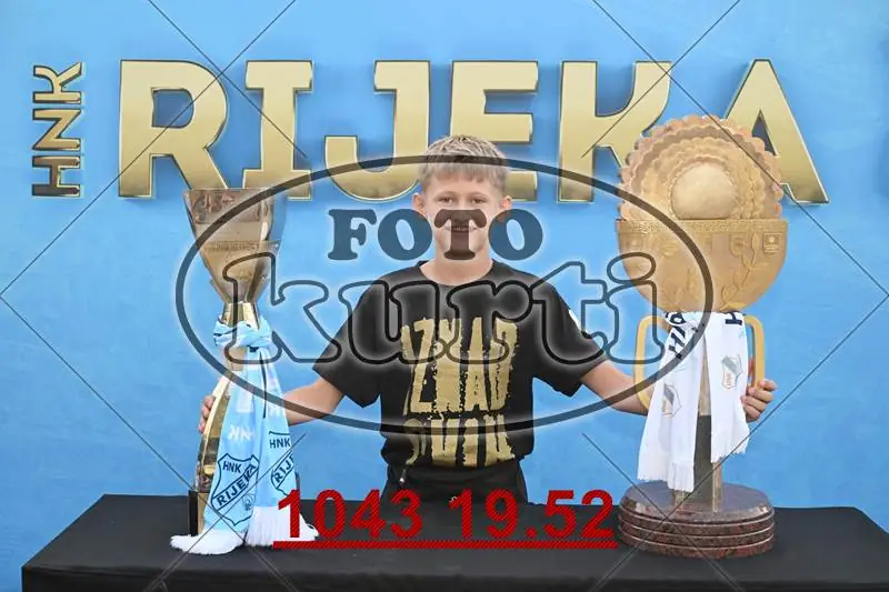01. Pehari 11 - FotoKurti