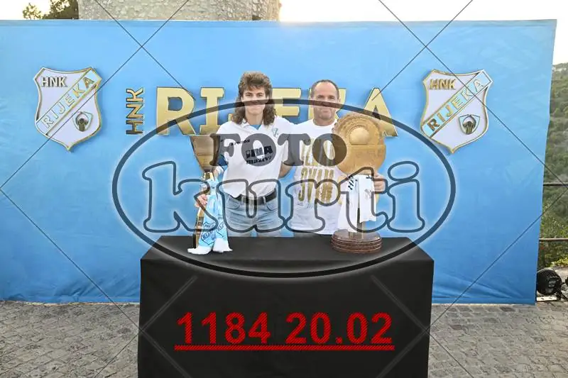 01. Pehari 8 - FotoKurti