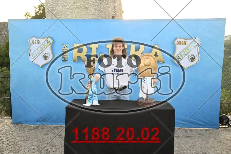 01. Pehari 12 - FotoKurti