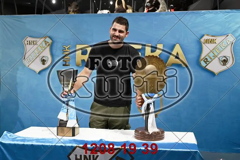 03.07. Viškovo 8 - FotoKurti