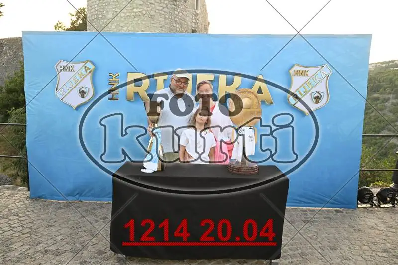 01. Pehari 2 - FotoKurti