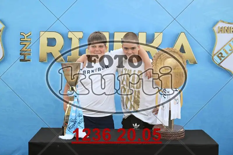 01. Pehari 12 - FotoKurti