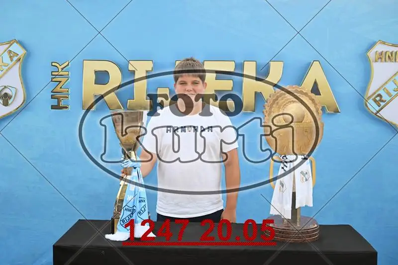 01. Pehari 11 - FotoKurti