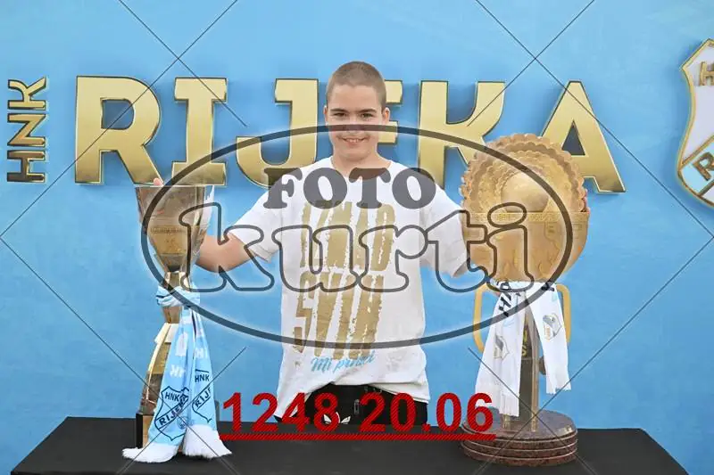 01. Pehari 12 - FotoKurti