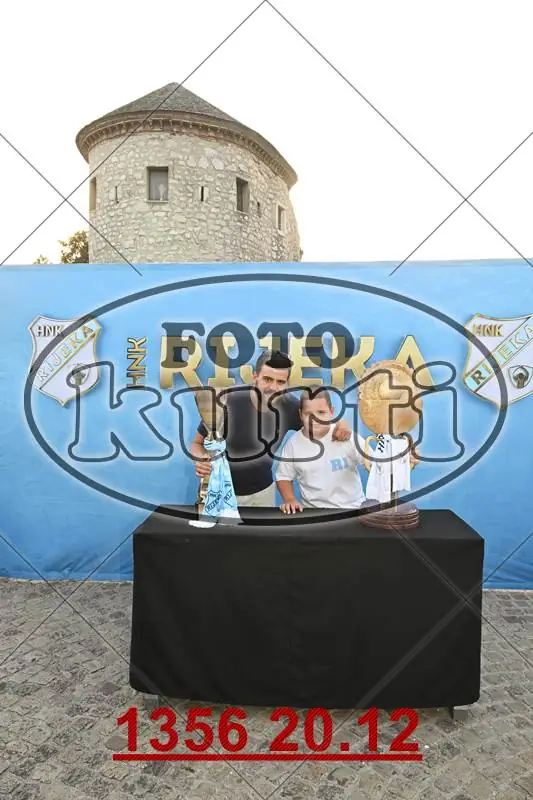 01. Pehari 12 - FotoKurti