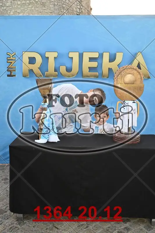 01. Pehari 8 - FotoKurti
