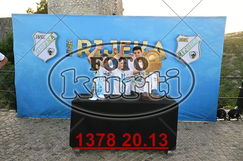 01. Pehari 10 - FotoKurti