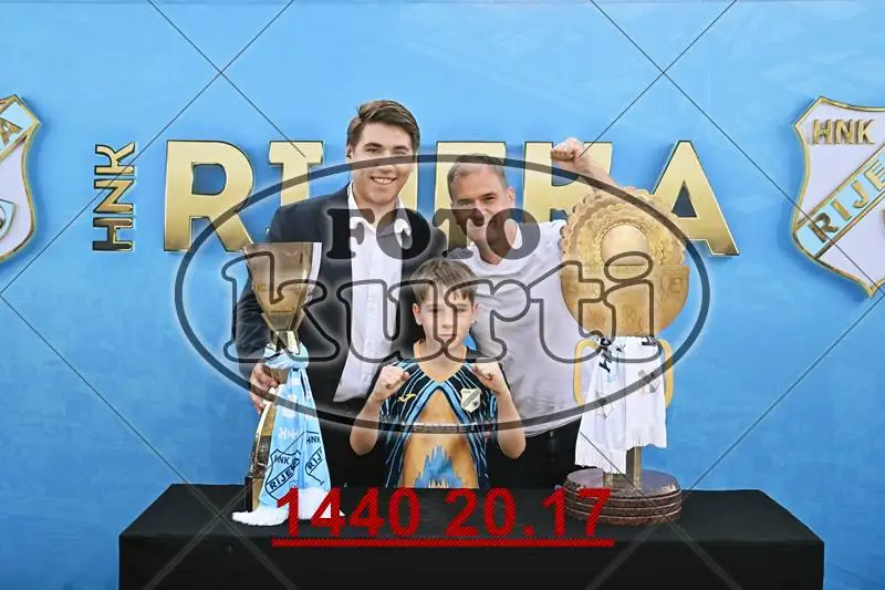 01. Pehari 12 - FotoKurti