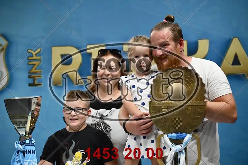 03.07. Viškovo 8 - FotoKurti