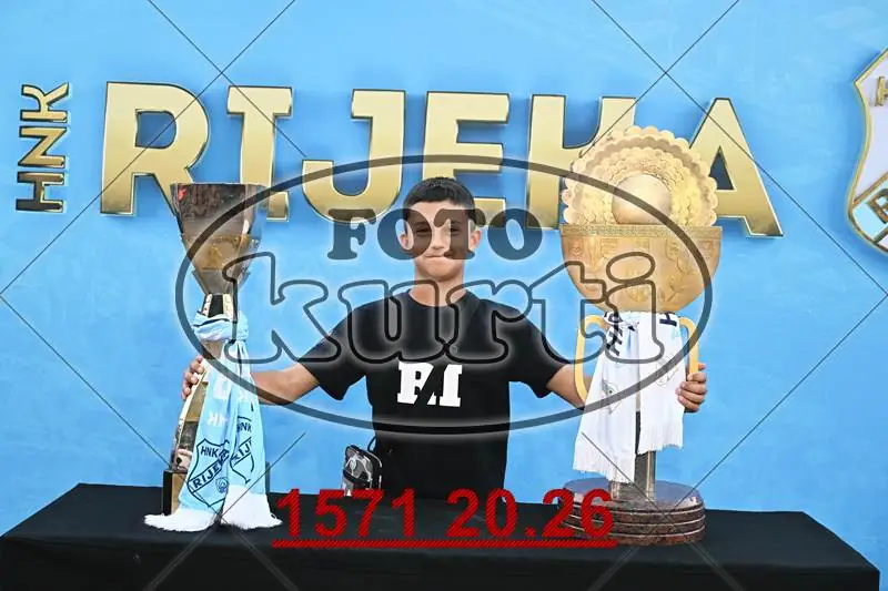 01. Pehari 11 - FotoKurti