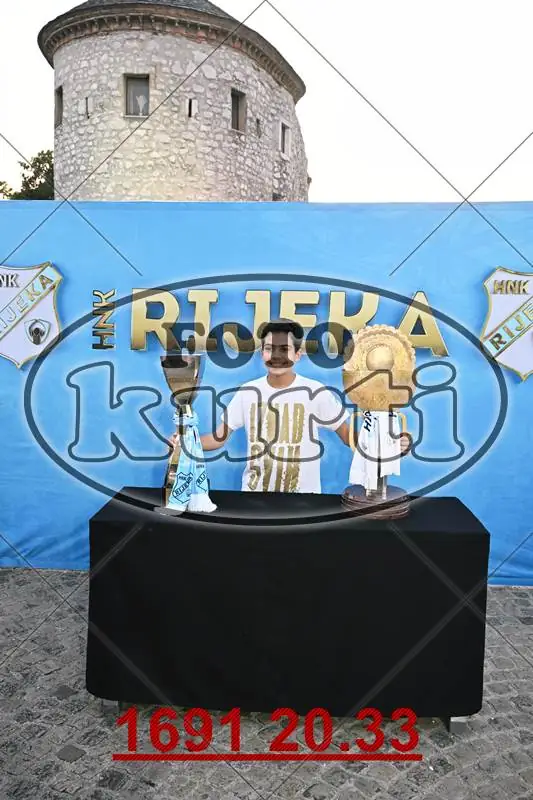 01. Pehari 11 - FotoKurti