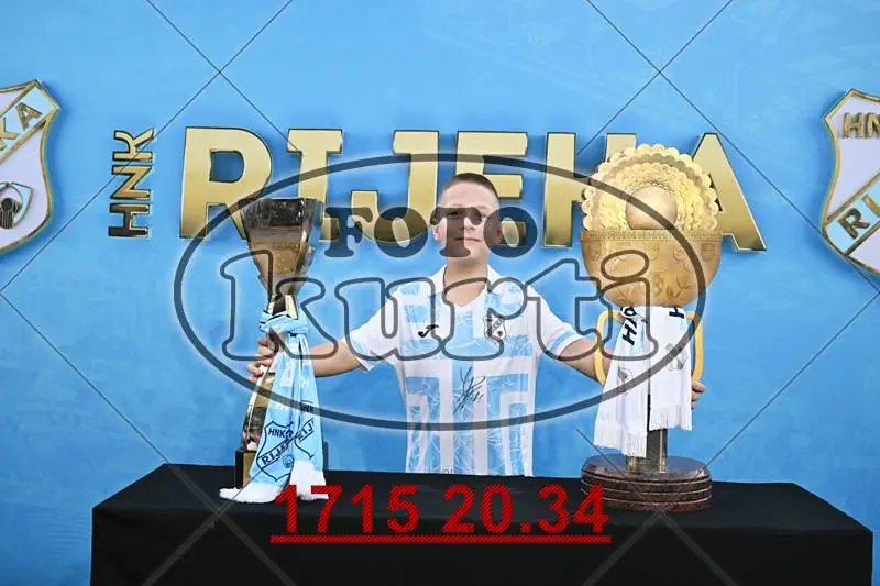 01. Pehari 11 - FotoKurti