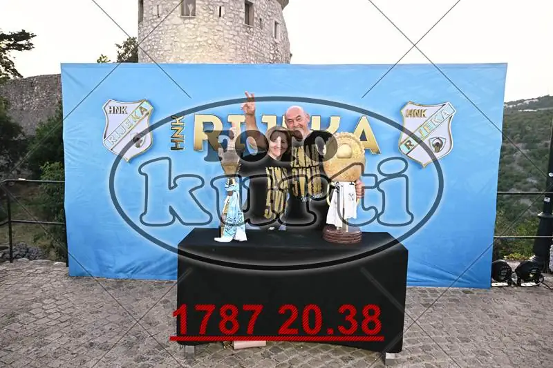 01. Pehari 11 - FotoKurti