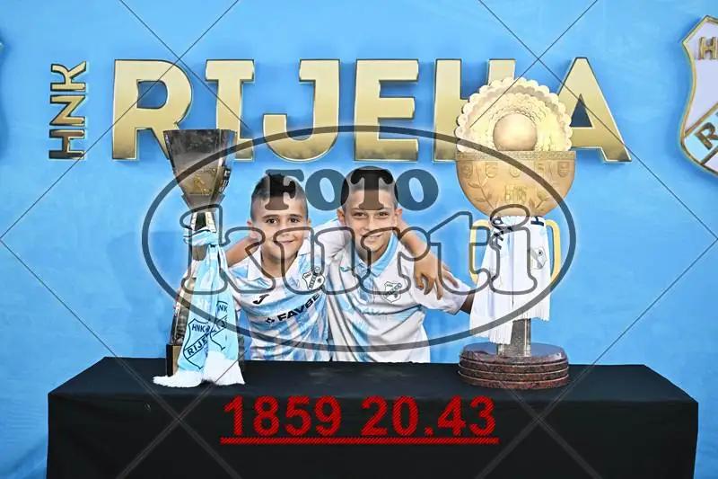 01. Pehari 11 - FotoKurti