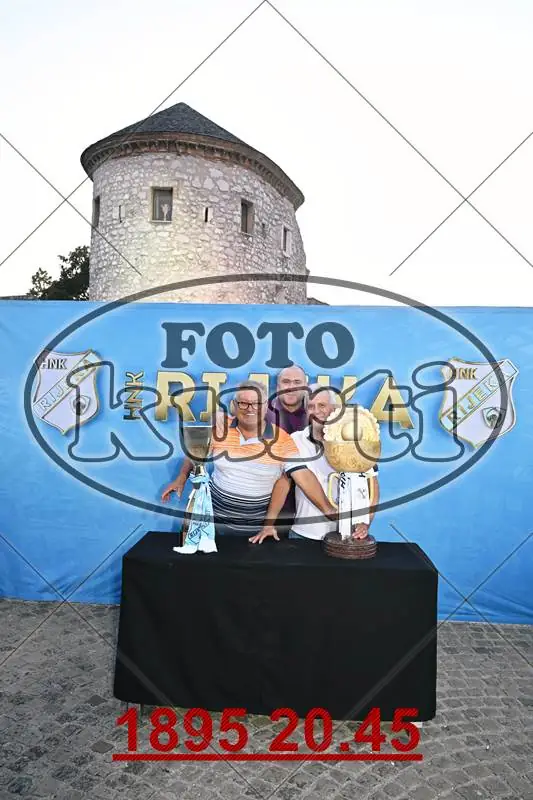 01. Pehari 11 - FotoKurti