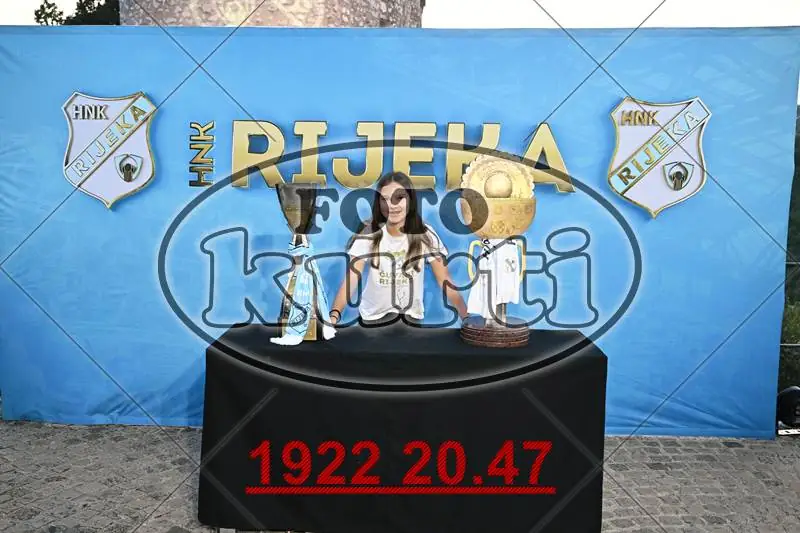 01. Pehari 2 - FotoKurti