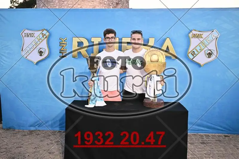 01. Pehari 12 - FotoKurti
