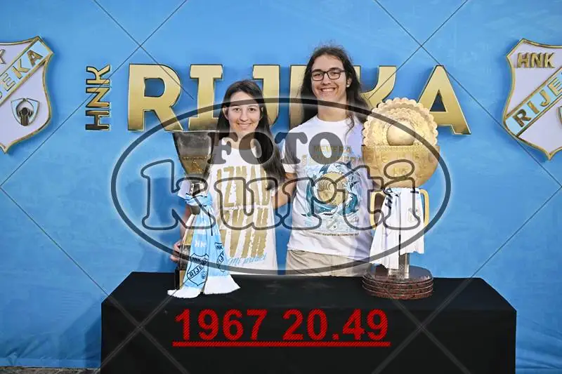 01. Pehari 11 - FotoKurti