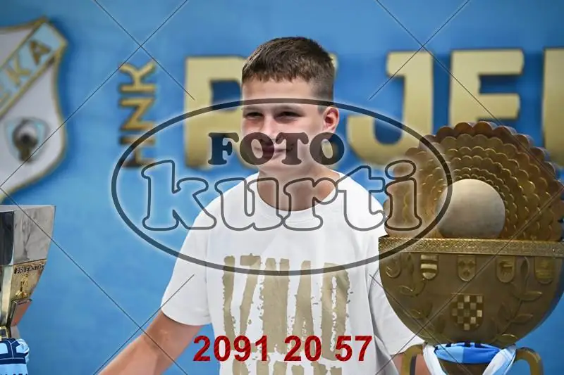 03.07. Viškovo 12 - FotoKurti